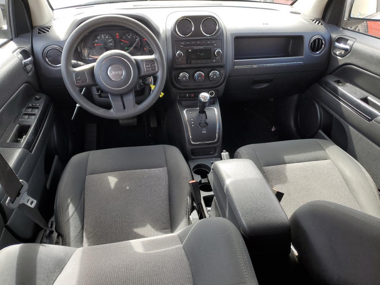 1C4NJDBB0CD515084 2012 Jeep Compass Sport