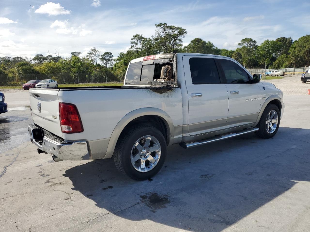 1D7RB1CT4BS614687 2011 Dodge Ram 1500