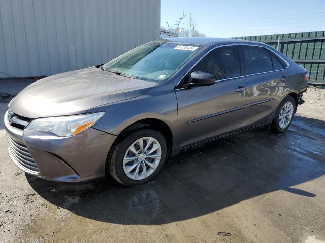 Lot #2485187870 2017 TOYOTA CAMRY LE salvage car