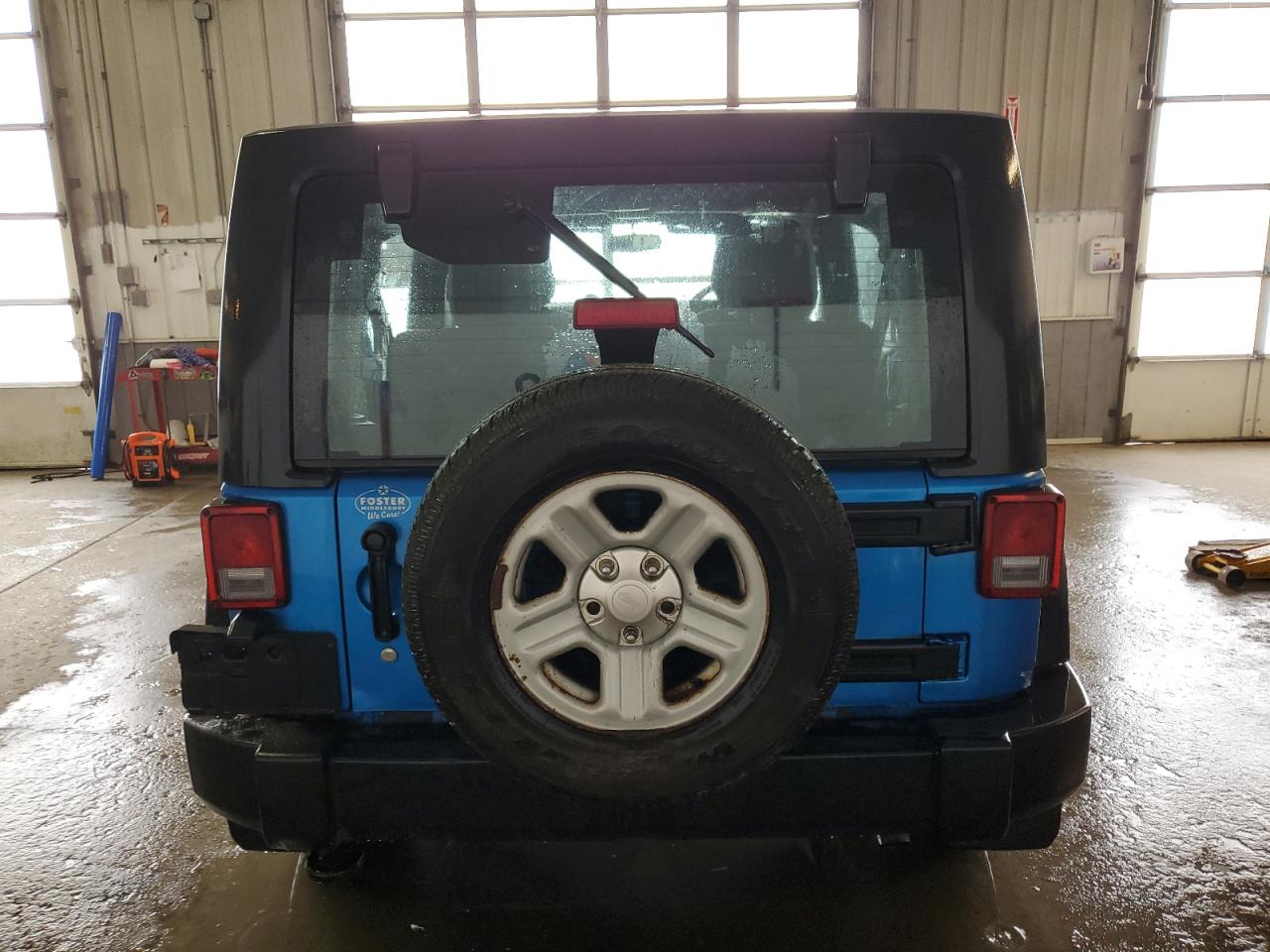 1C4BJWKG4FL533611 2015 Jeep Wrangler Unlimited Sport