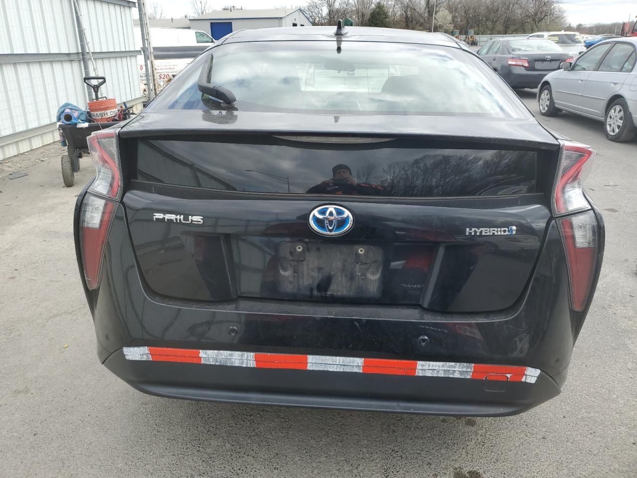 JTDKBRFU8J3058004 2018 Toyota Prius