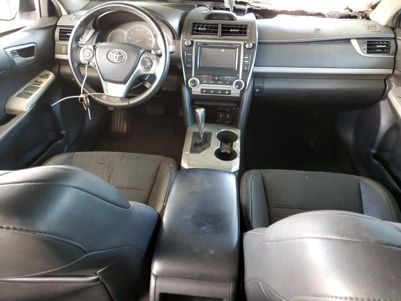 4T1BF1FK8EU830176 2014 Toyota Camry L