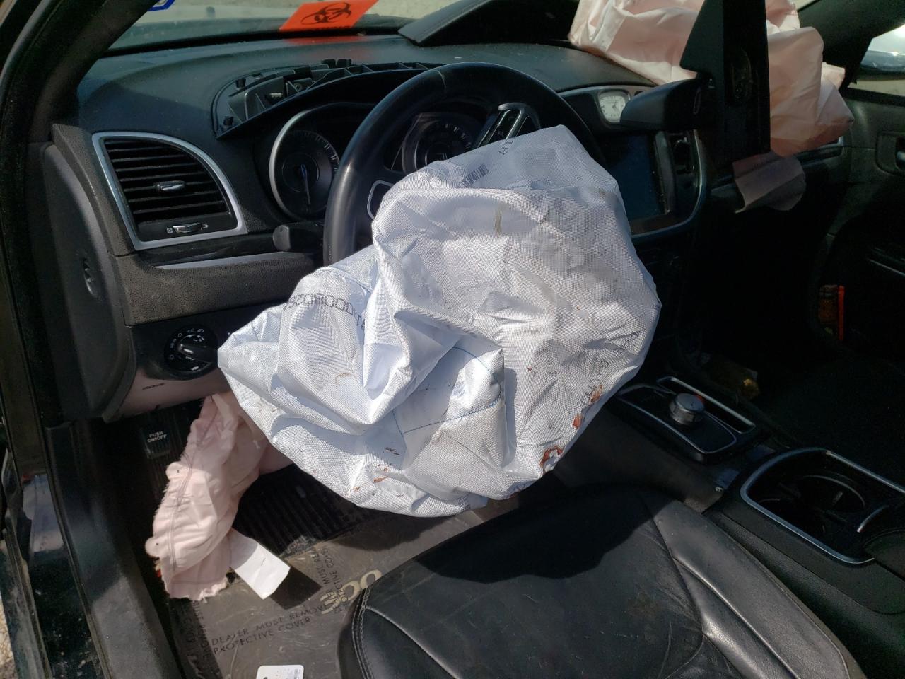 2C3CCAAG2FH830686 2015 Chrysler 300 Limited