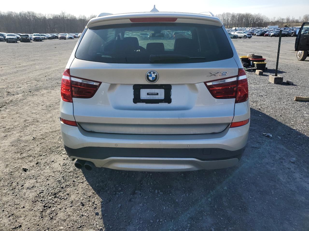 5UXWX9C5XH0T14427 2017 BMW X3 xDrive28I