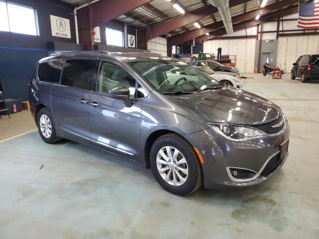 2C4RC1BG8JR293202 2018 CHRYSLER PACIFICA, photo no. 4