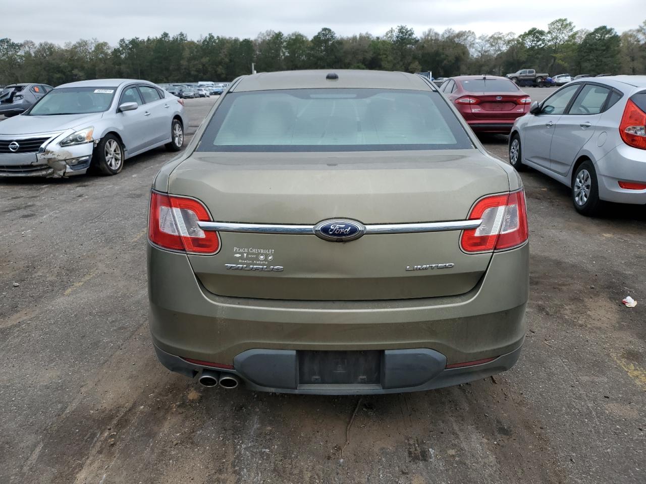 Lot #2485319674 2012 FORD TAURUS LIM