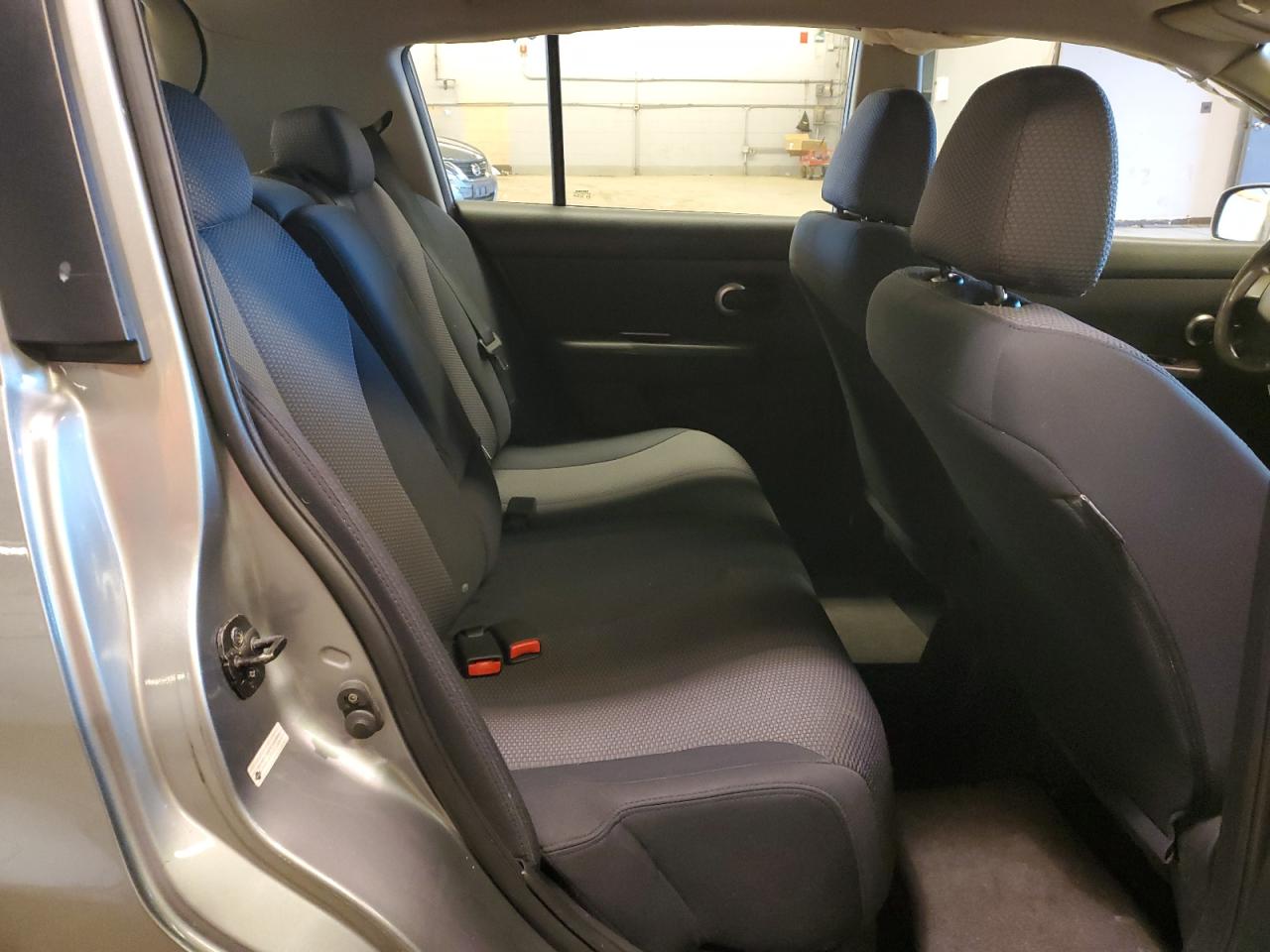 3N1BC13E17L445795 2007 Nissan Versa S