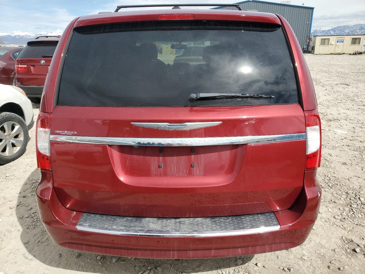 2C4RC1BG7DR663138 2013 Chrysler Town & Country Touring