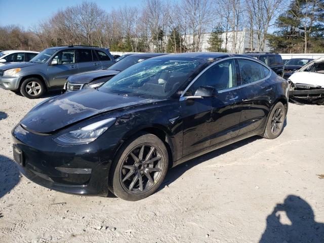  TESLA MODEL 3 2019 Черный