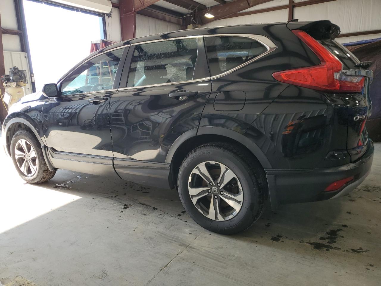 5J6RW6H38JL000670 2018 Honda Cr-V Lx