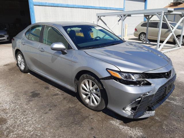 VIN 4T1C11AK2RU203313 2024 Toyota Camry, LE no.4