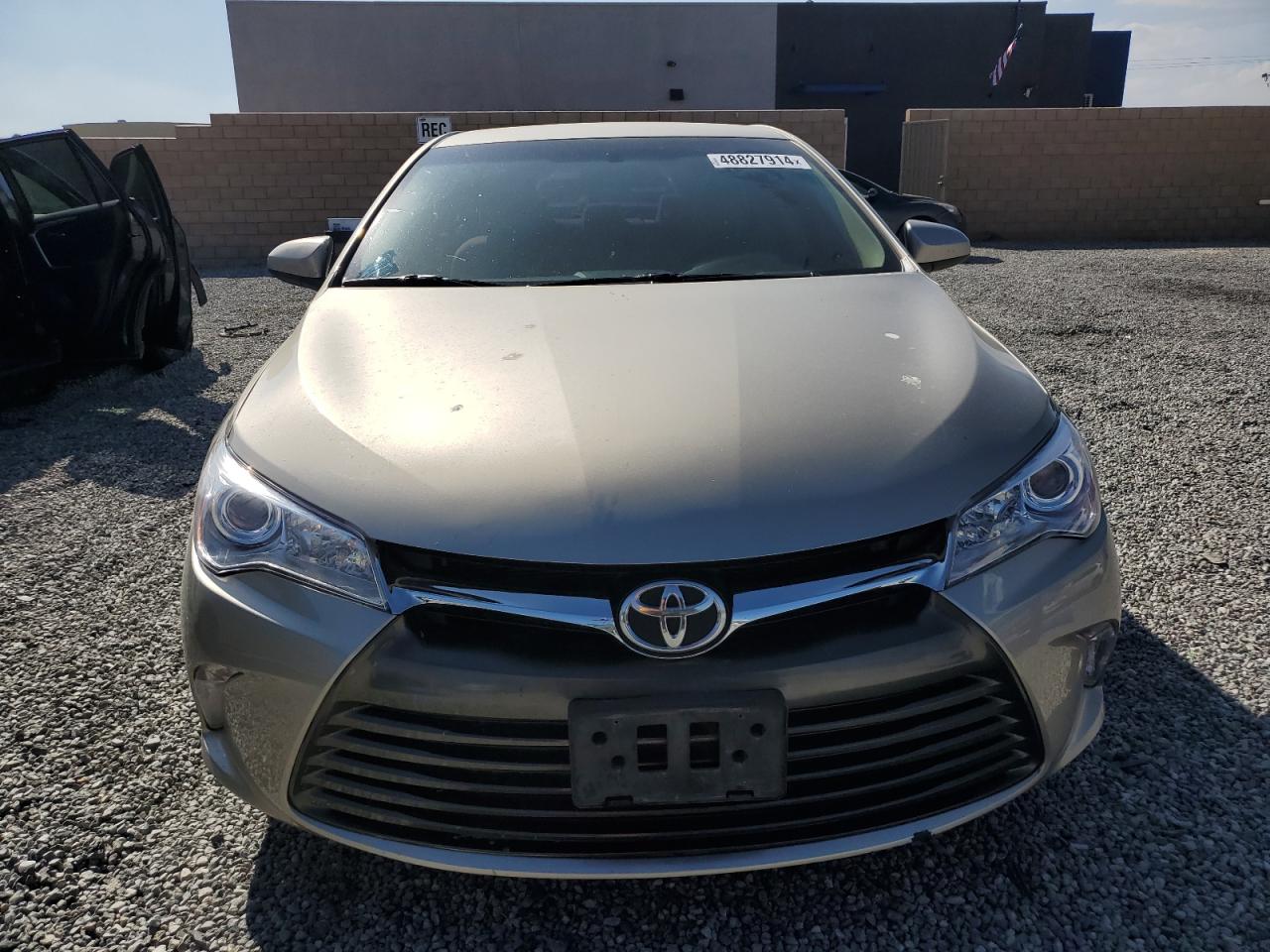 2015 Toyota Camry Le vin: 4T4BF1FK3FR503448