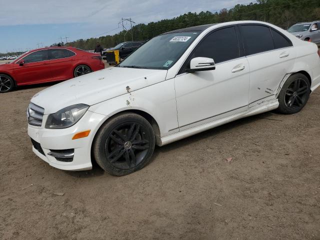 VIN WDDGF4HB3DR296424 2013 Mercedes-Benz C-Class, 250 no.1