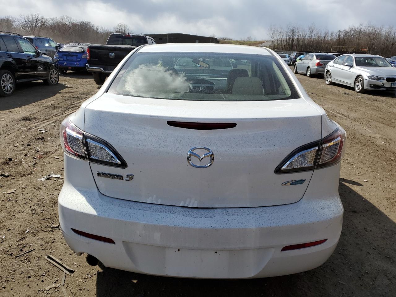 JM1BL1V89C1631090 2012 Mazda 3 I