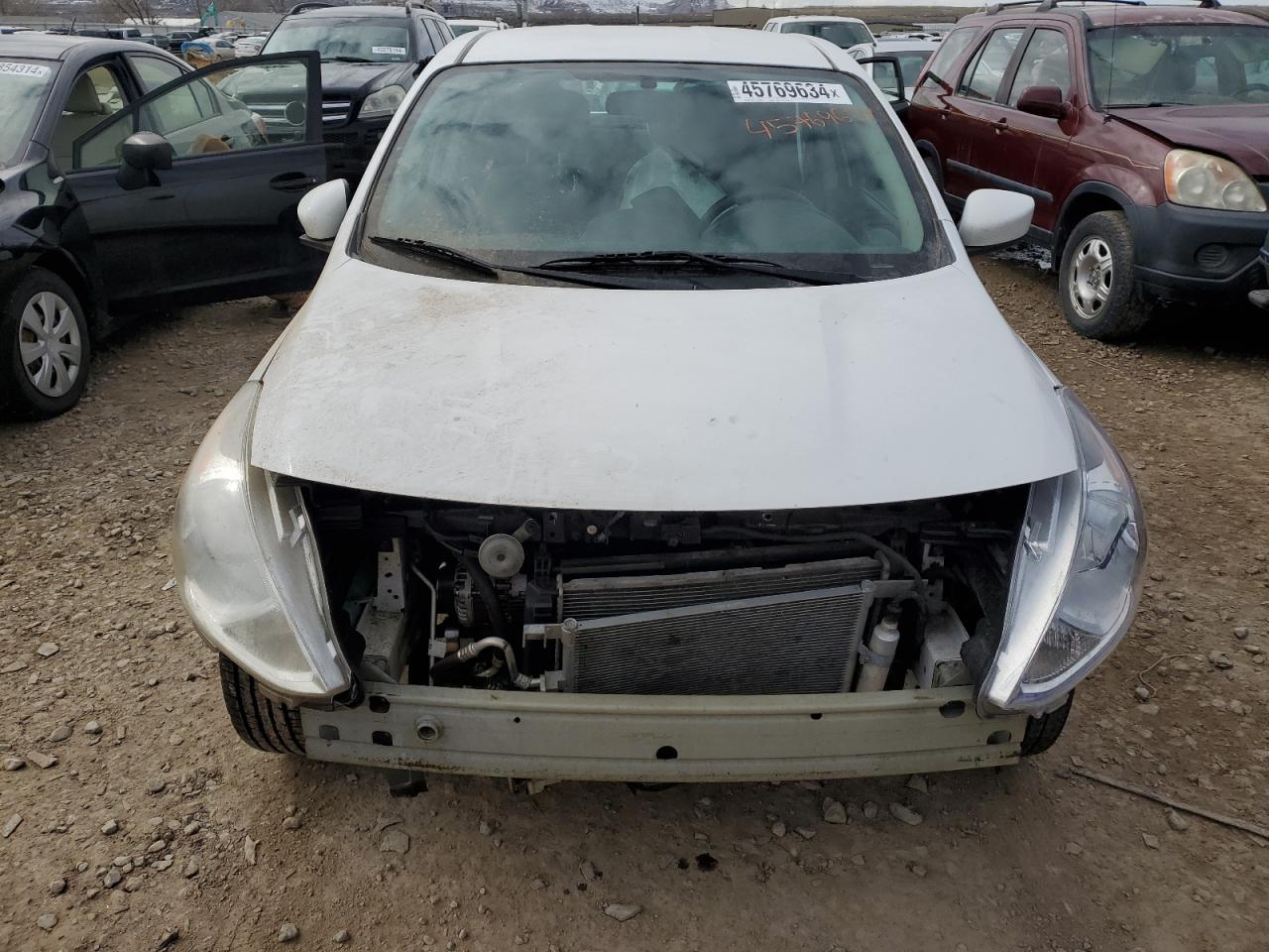 3N1CN7AP3JL812760 2018 Nissan Versa S