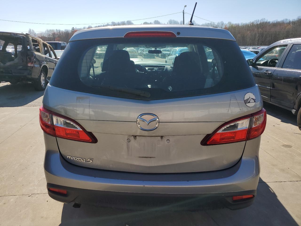 JM1CW2BL4D0162038 2013 Mazda 5