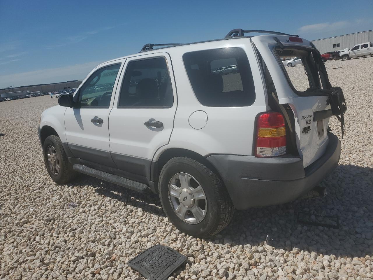 1FMYU031X4KB38629 2004 Ford Escape Xlt