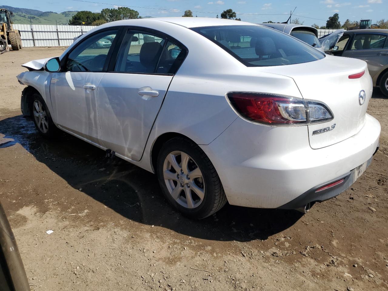 JM1BL1VG0B1378652 2011 Mazda 3 I