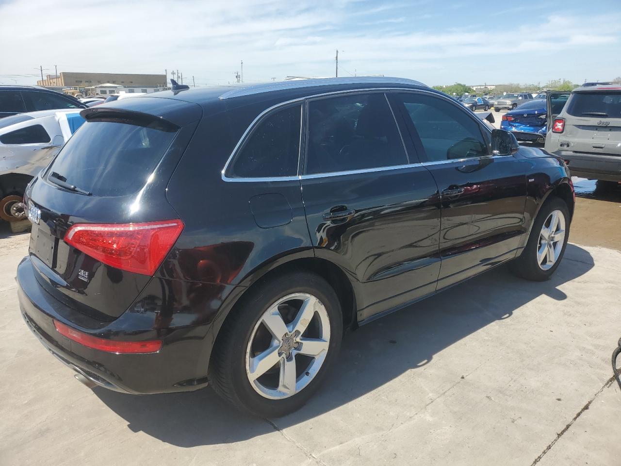 WA1DKAFP4CA025188 2012 Audi Q5 Premium Plus