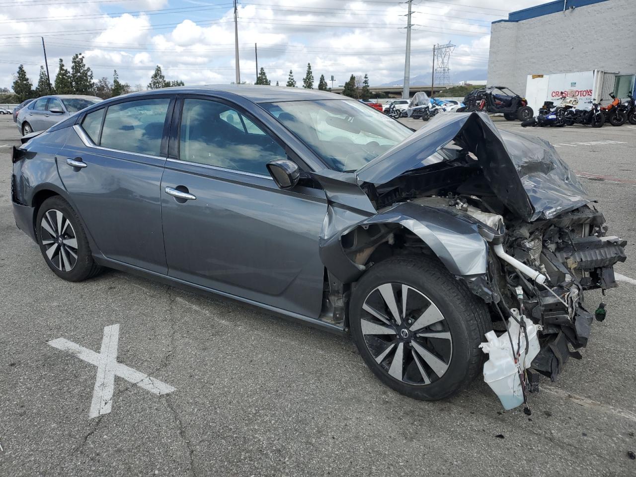 1N4BL4EVXLC147107 2020 Nissan Altima Sl