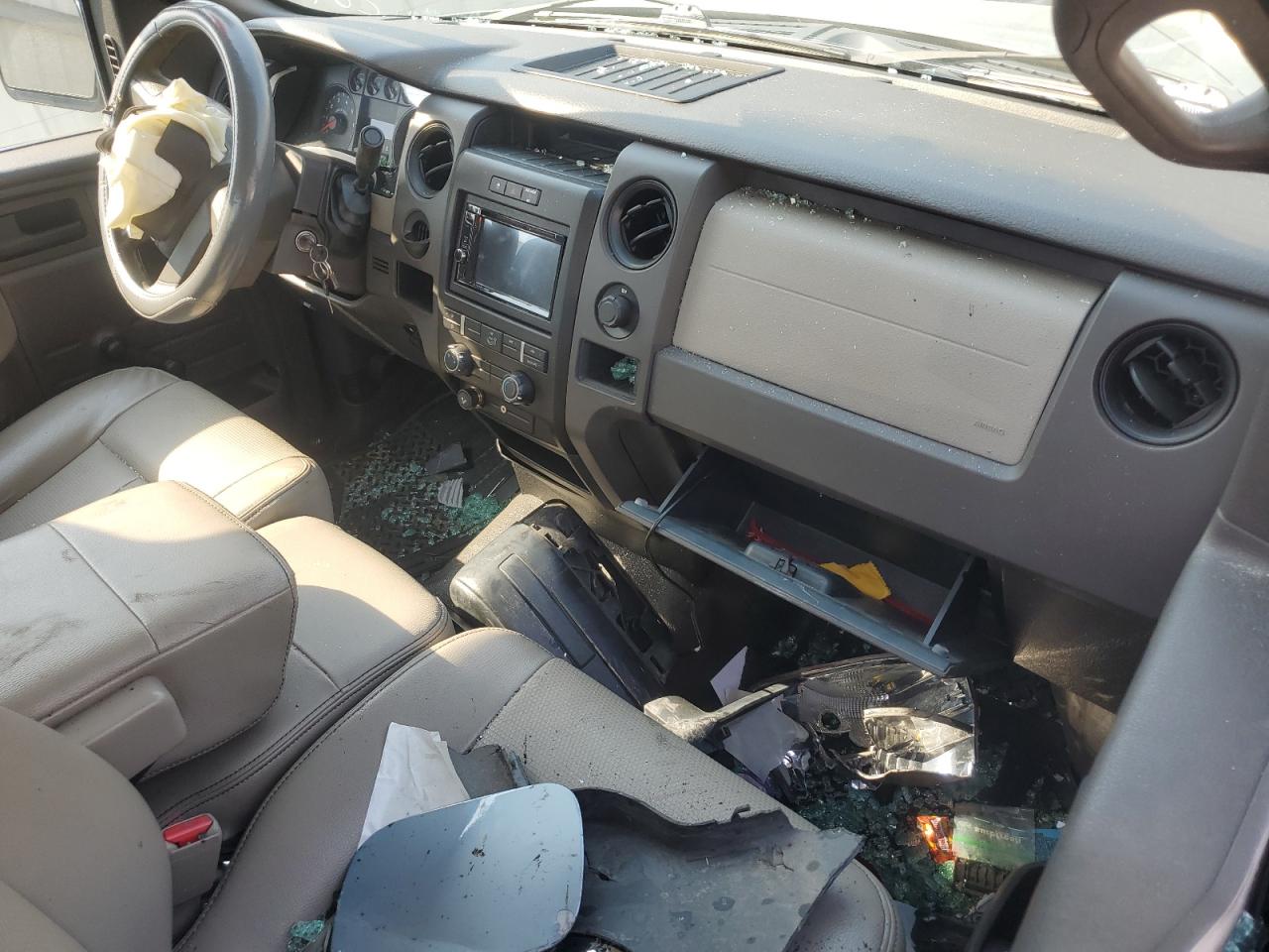 1FTMF1CW1AKB33166 2010 Ford F150