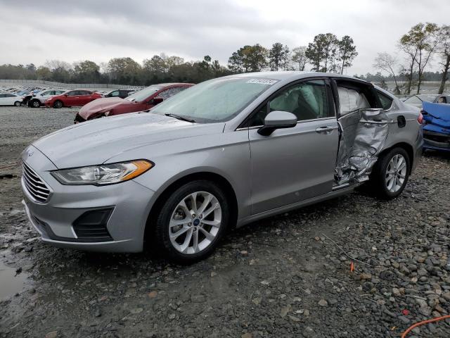 3FA6P0HD1LR225549 Ford Fusion SE