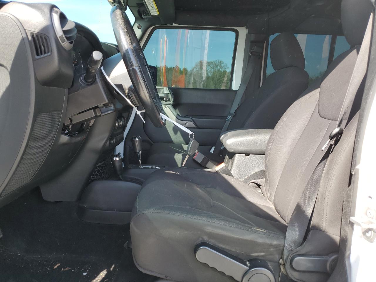 1C4BJWDG0FL541606 2015 Jeep Wrangler Unlimited Sport