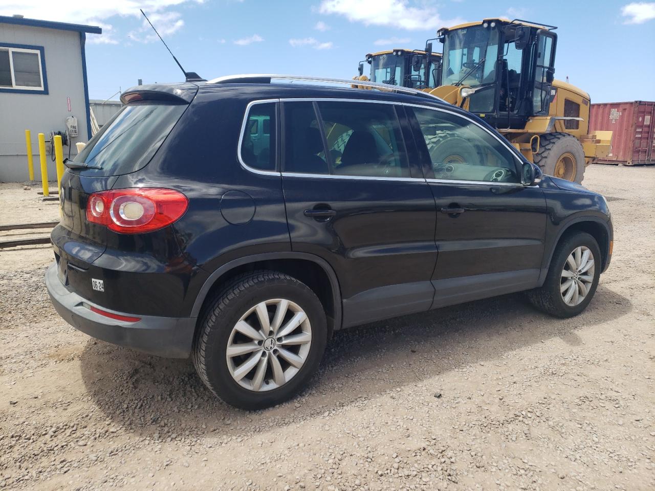 WVGAV7AX9BW556166 2011 Volkswagen Tiguan S