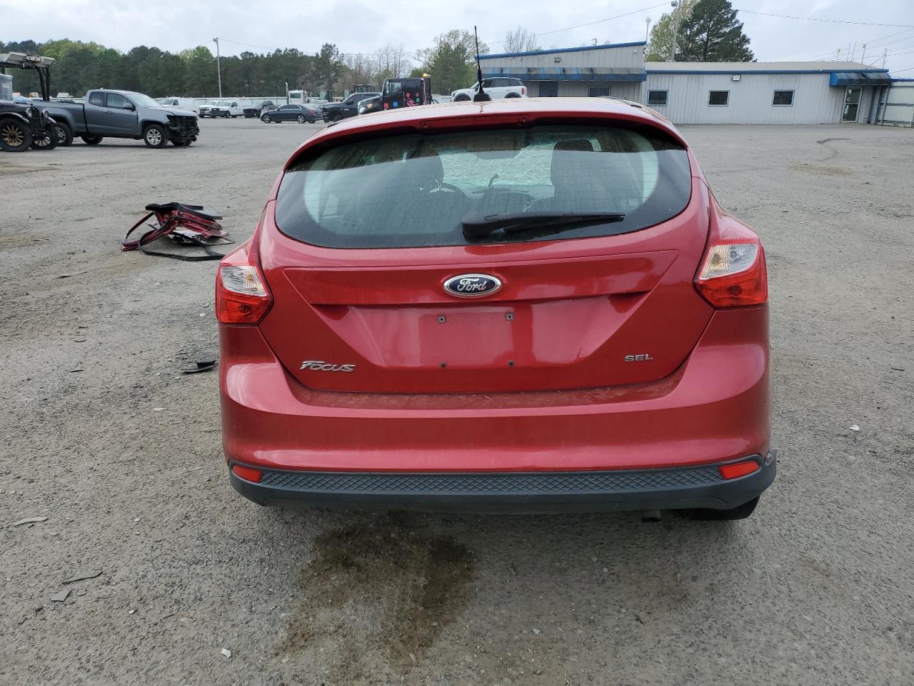 1FAHP3M26CL282276 2012 Ford Focus Sel