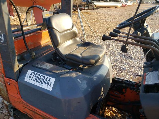 Lot #2408796967 2005 TOYOTA FORKLIFT salvage car