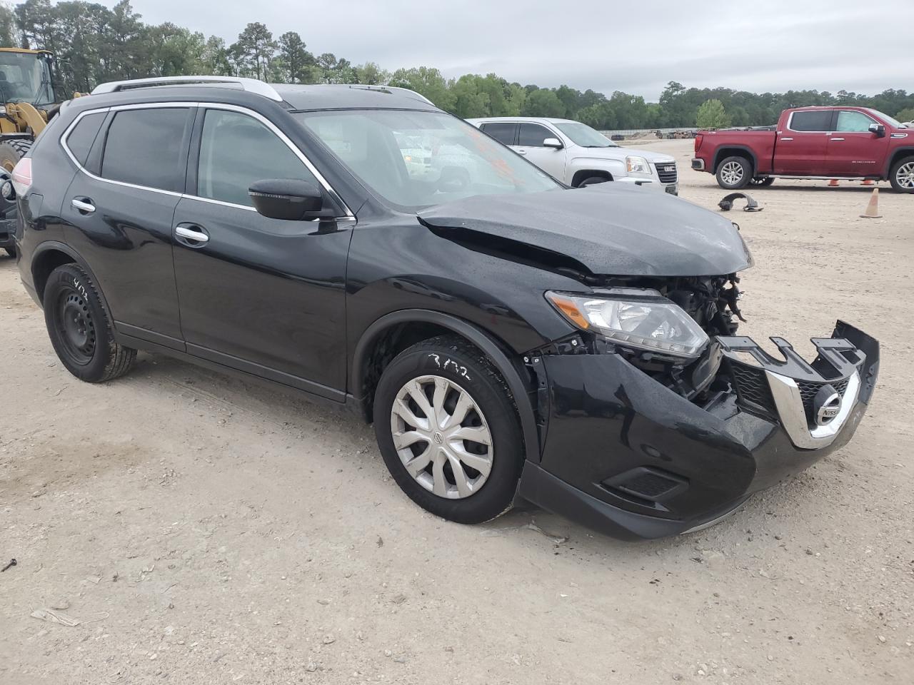 2016 Nissan Rogue S vin: KNMAT2MT2GP670176