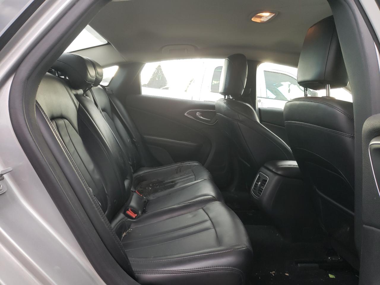 1C3CCCCGXFN622815 2015 Chrysler 200 C