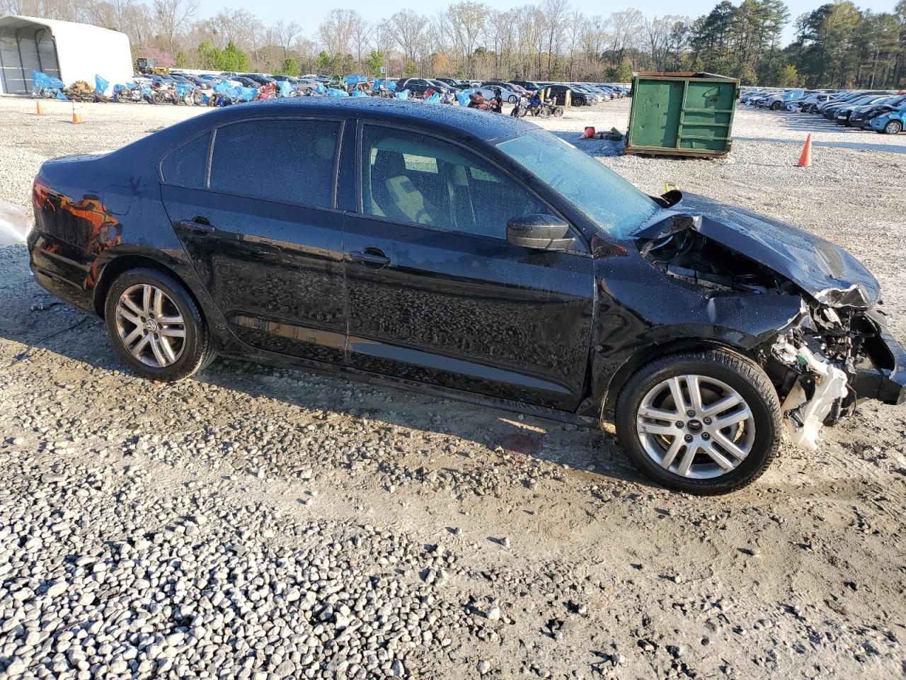 3VW2B7AJ4JM261470 2018 Volkswagen Jetta S