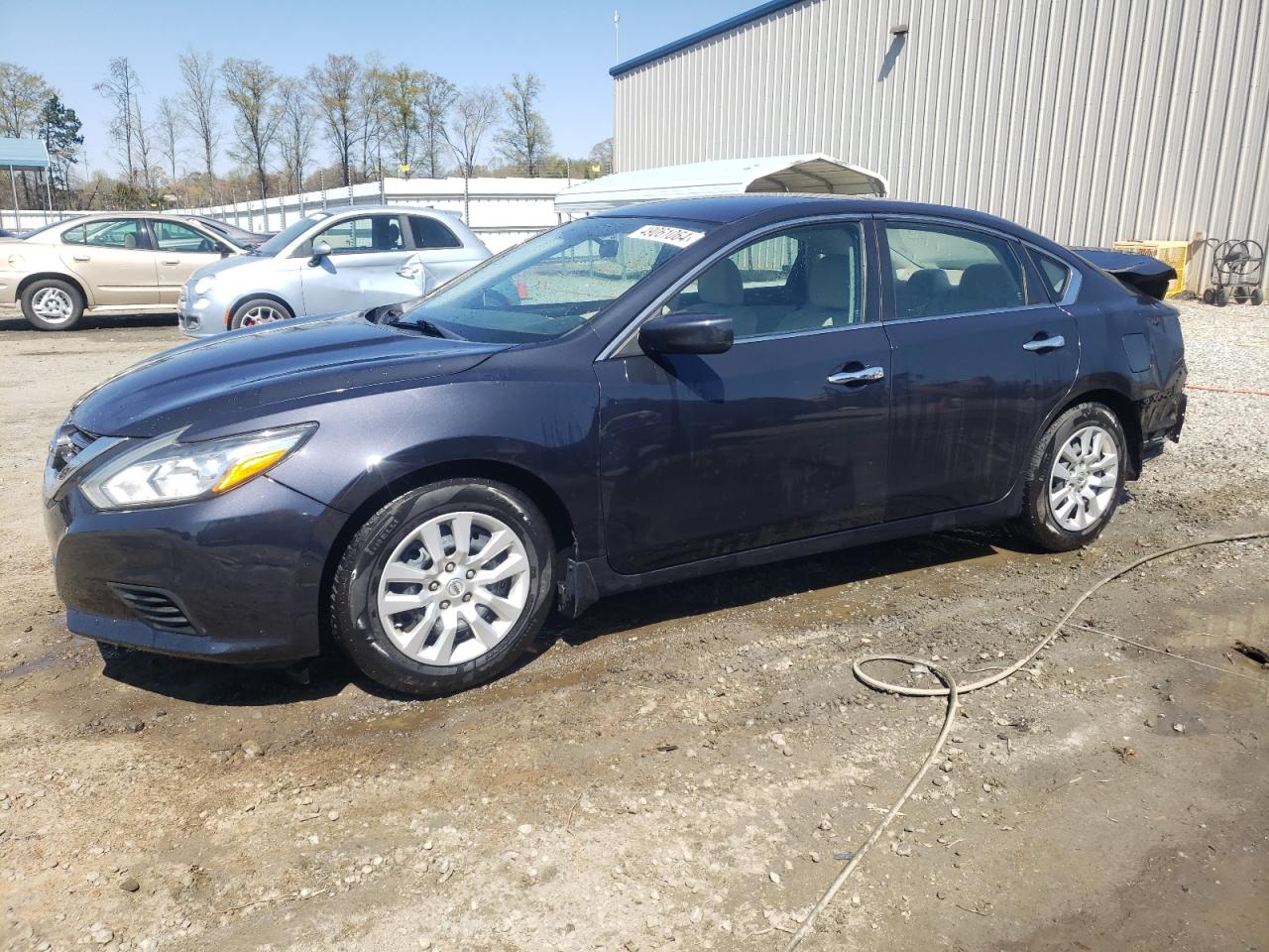 2017 Nissan Altima 2.5 vin: 1N4AL3AP4HN311346