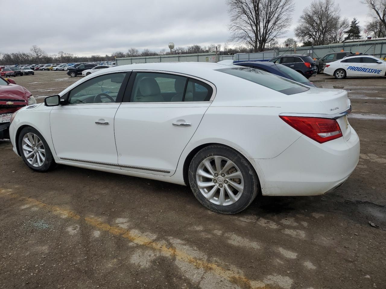 1G4GB5G39GF156742 2016 Buick Lacrosse