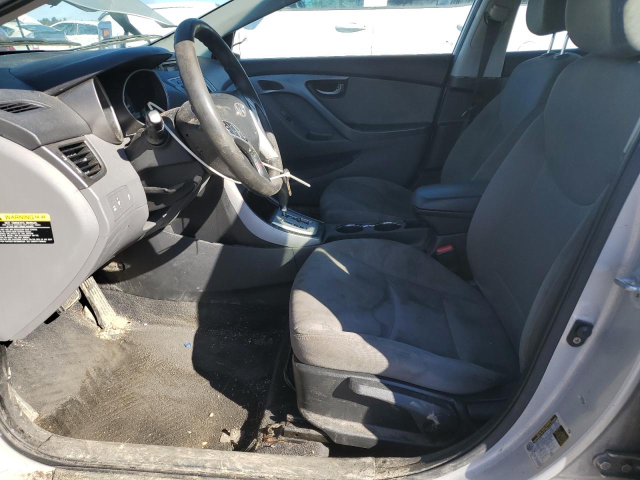 KMHDH4AE7CU456601 2012 Hyundai Elantra Gls