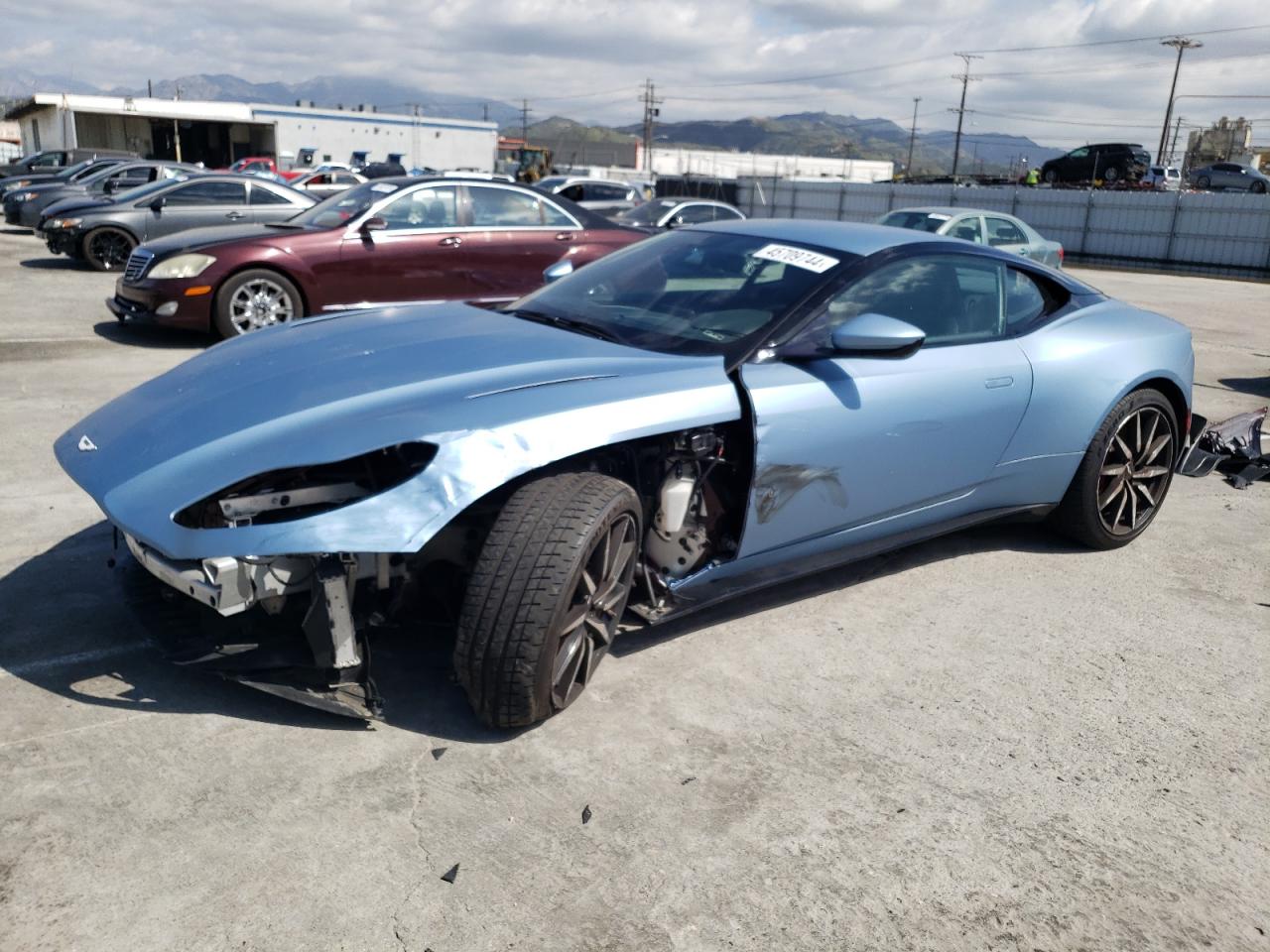 SCFRMFAW3LGL08973 2020 Aston Martin Db11