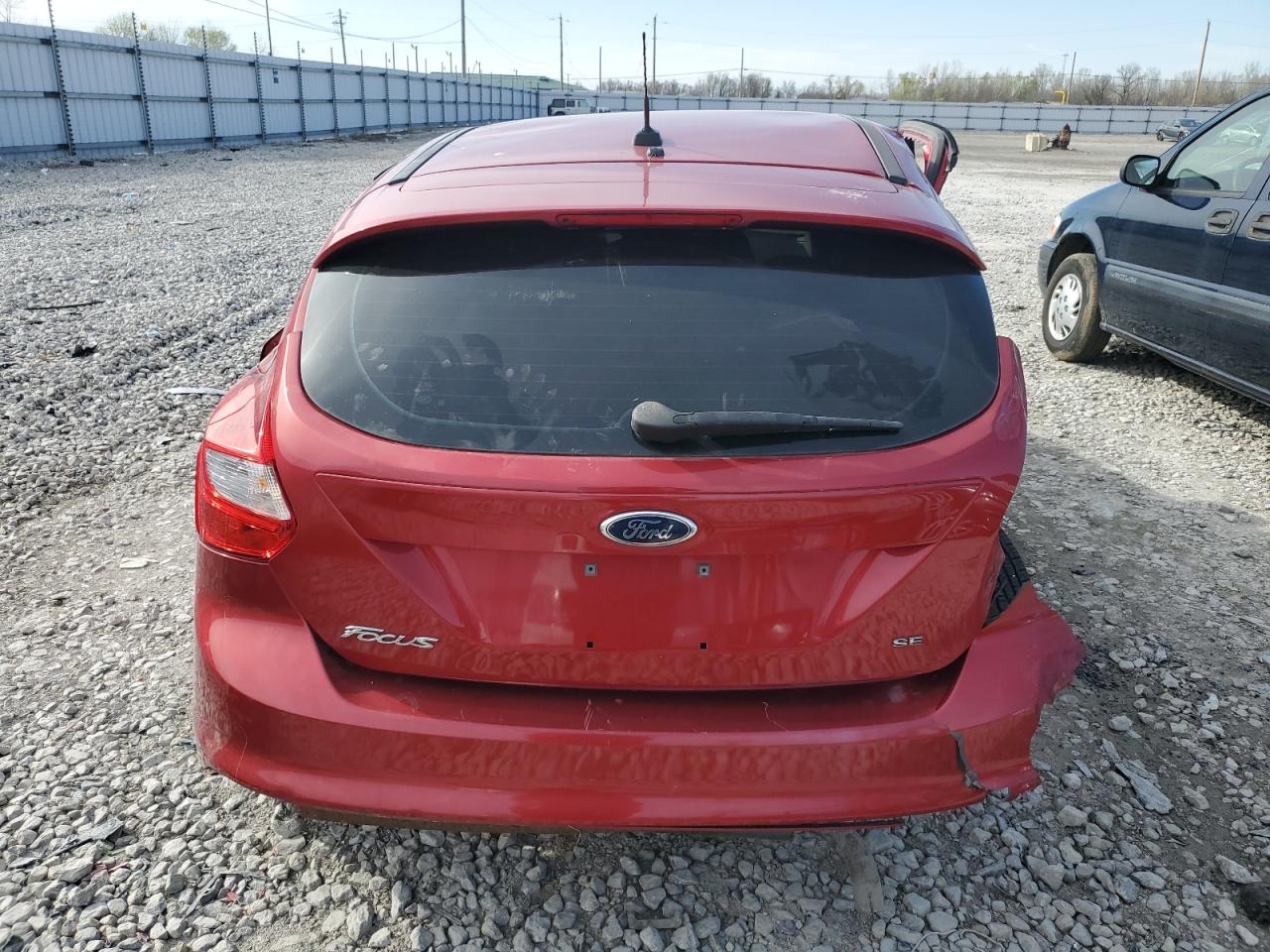 1FAHP3K25CL306960 2012 Ford Focus Se