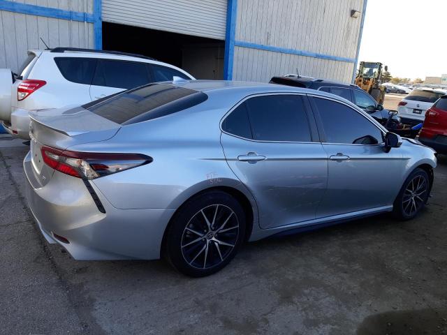 Vin: 4t1g11ak0mu574402, lot: 47637154, toyota camry se 20213