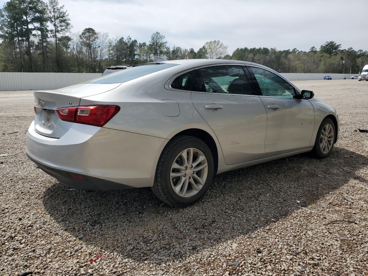 1G1ZD5ST8JF116893 2018 Chevrolet Malibu Lt