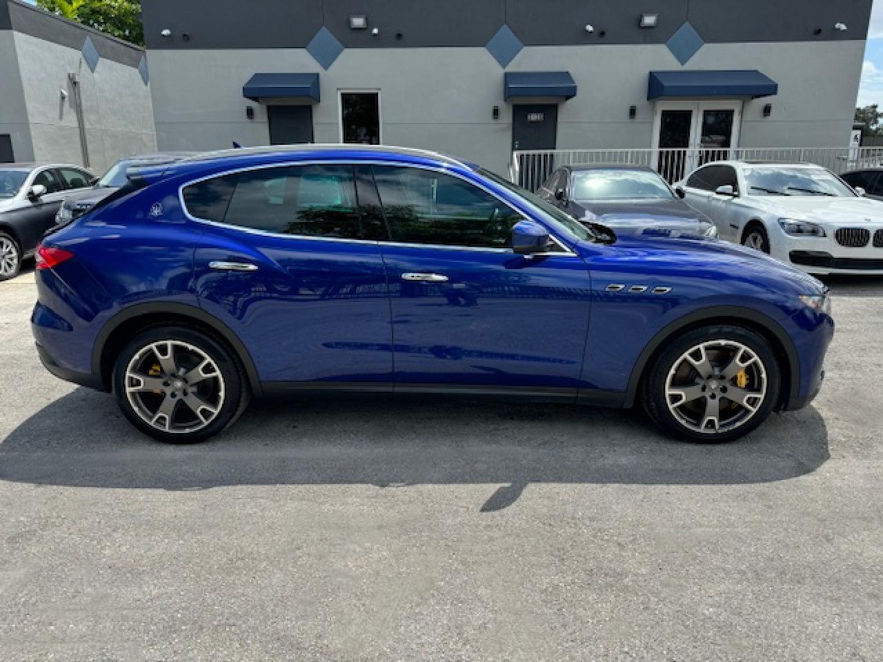 ZN661YUA1HX246064 2017 Maserati Levante S