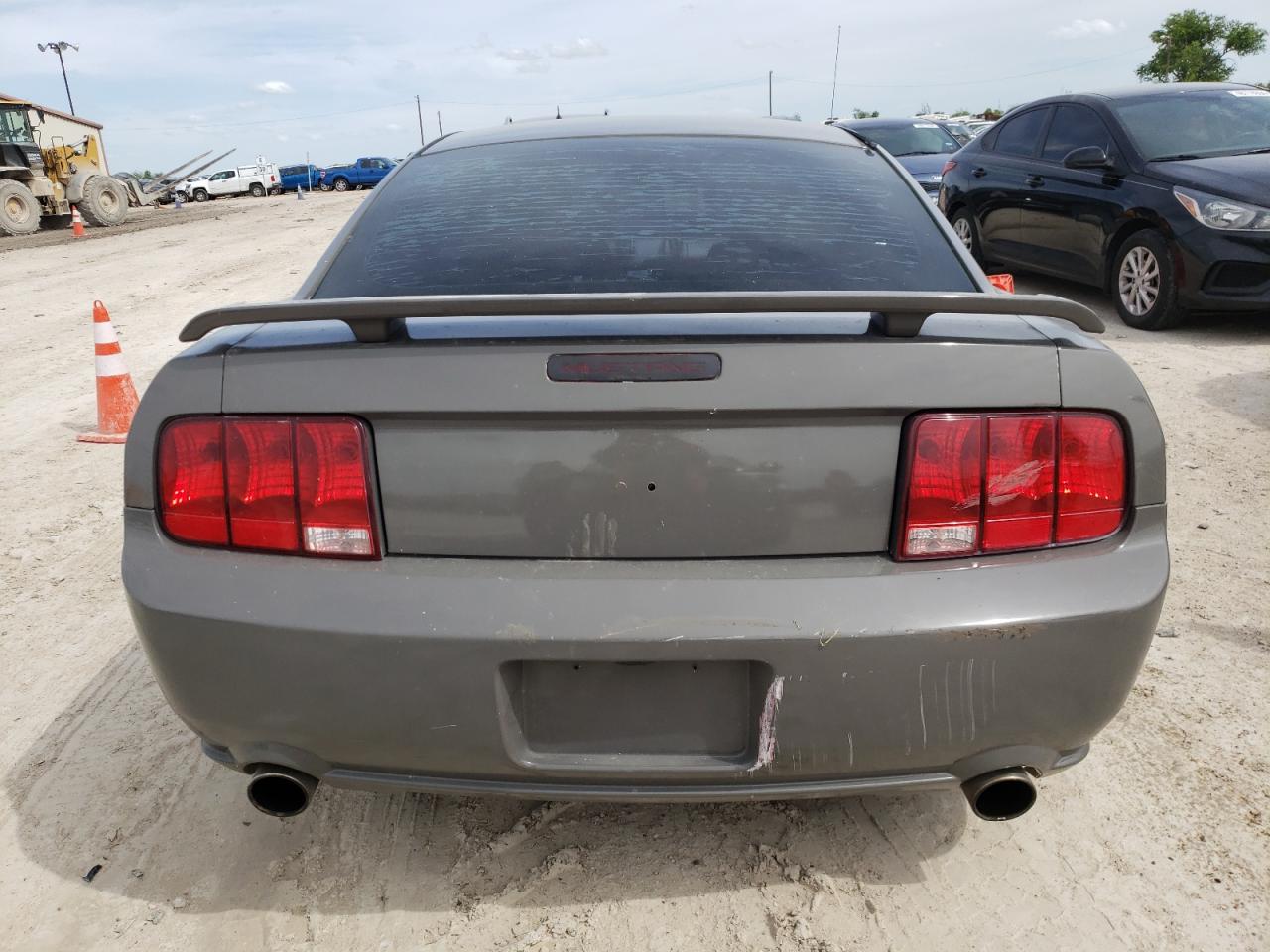 1ZVHT82H885199385 2008 Ford Mustang Gt