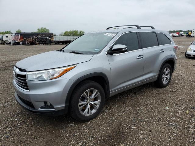 VIN 5TDZKRFH0FS053645 2015 Toyota Highlander, LE no.1