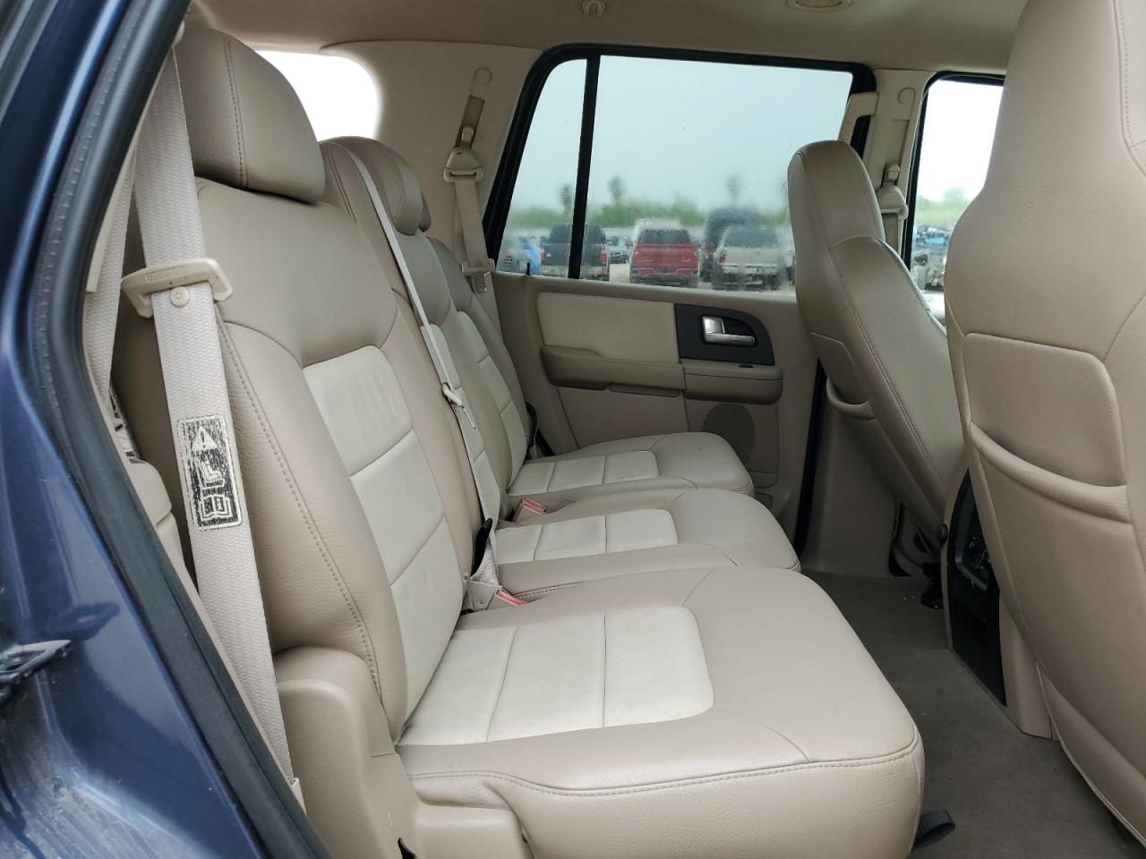 1fmru17w74la22590 1FMRU17W74LA22590 2004 Ford Expedition Eddie Bauer