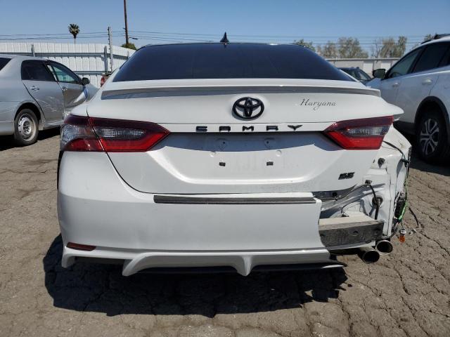 4T1T11AKXPU110679 Toyota Camry SE N 6