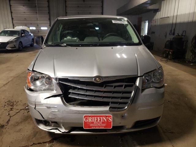 2010 Chrysler Town & Country Lx VIN: 2A4RR2D15AR456279 Lot: 48028094