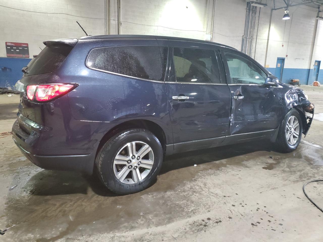 1GNKRGKD0FJ215671 2015 Chevrolet Traverse Lt