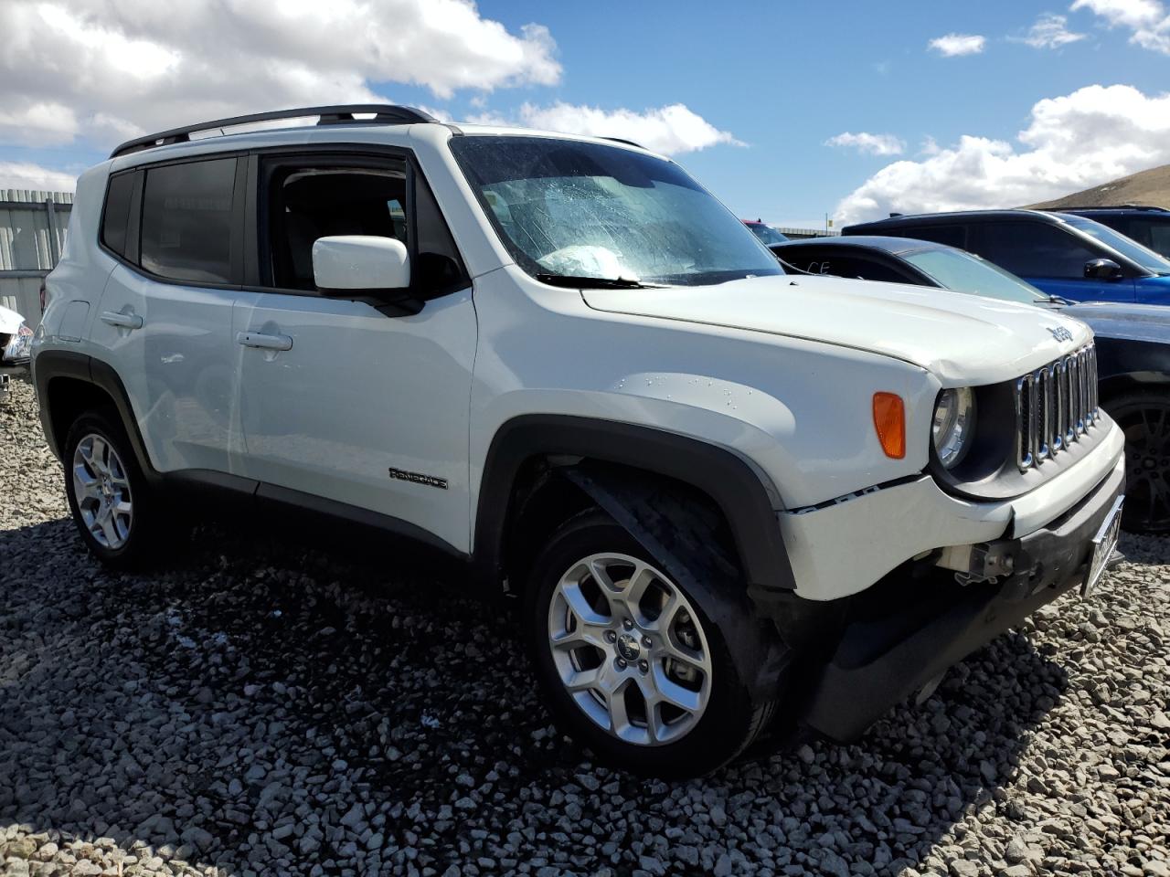 ZACCJBBT3GPD93140 2016 Jeep Renegade Latitude