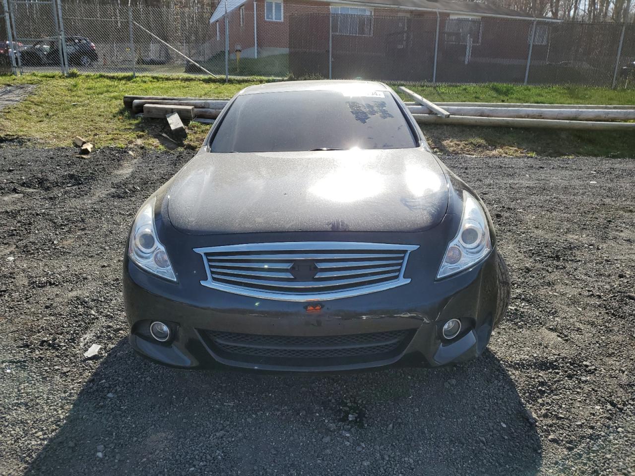 JN1CV6AR5FM520181 2015 Infiniti Q40