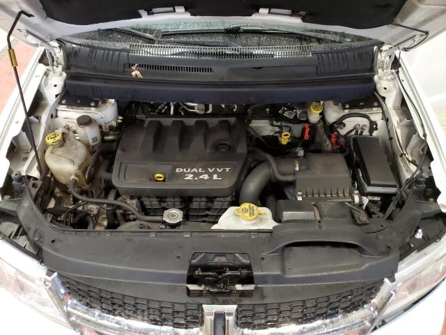 2015 Dodge Journey - Image 12